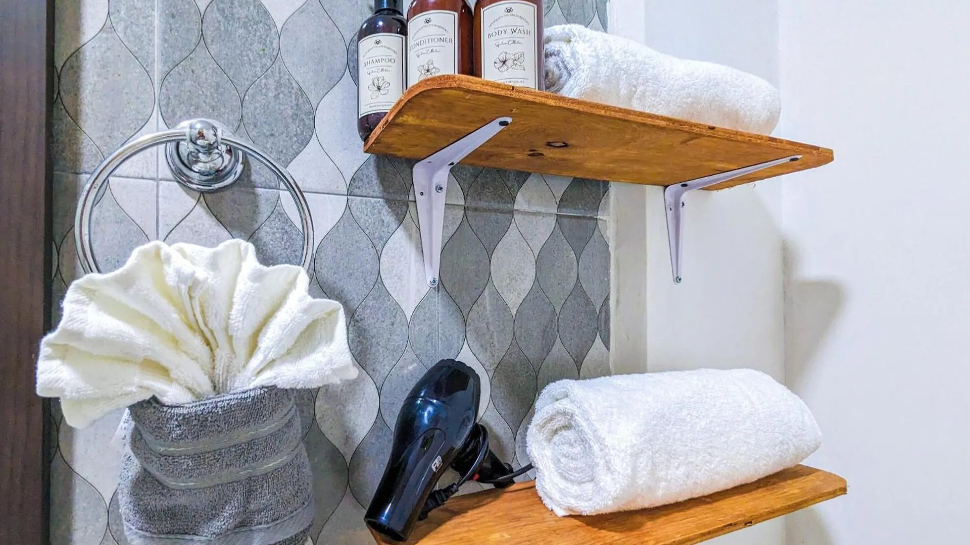 Apartment 104 Romantic Beachside Escape Zen Theme Kitchen Gym Pool Ac Playa del Carmen