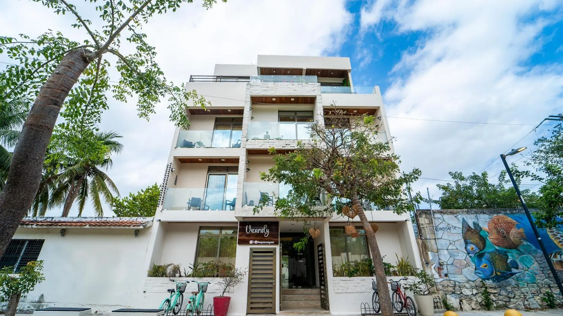 Apartment 104 Romantic Beachside Escape Zen Theme Kitchen Gym Pool Ac Playa del Carmen
