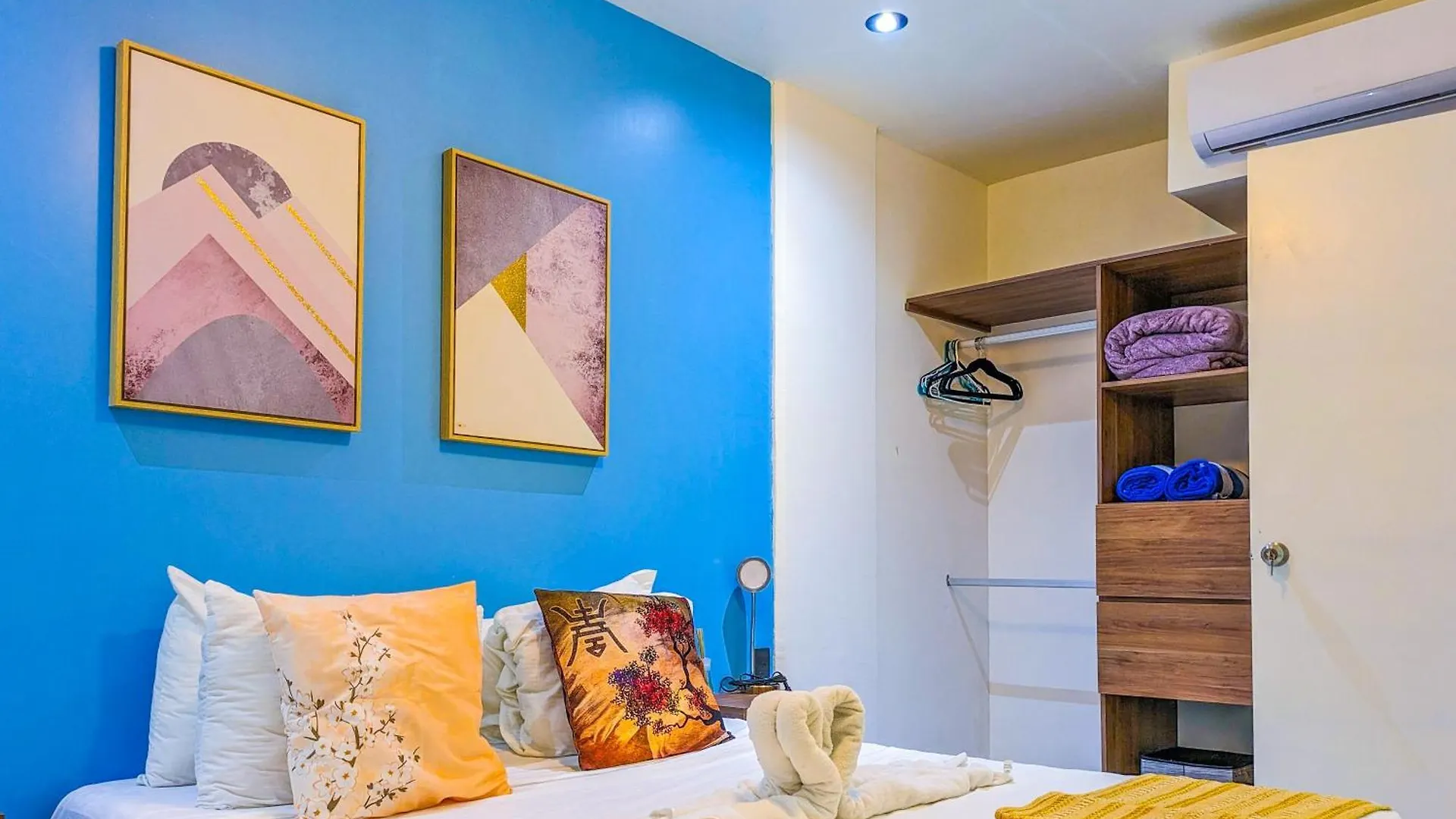 Apartment 104 Romantic Beachside Escape Zen Theme Kitchen Gym Pool Ac Playa del Carmen Mexico