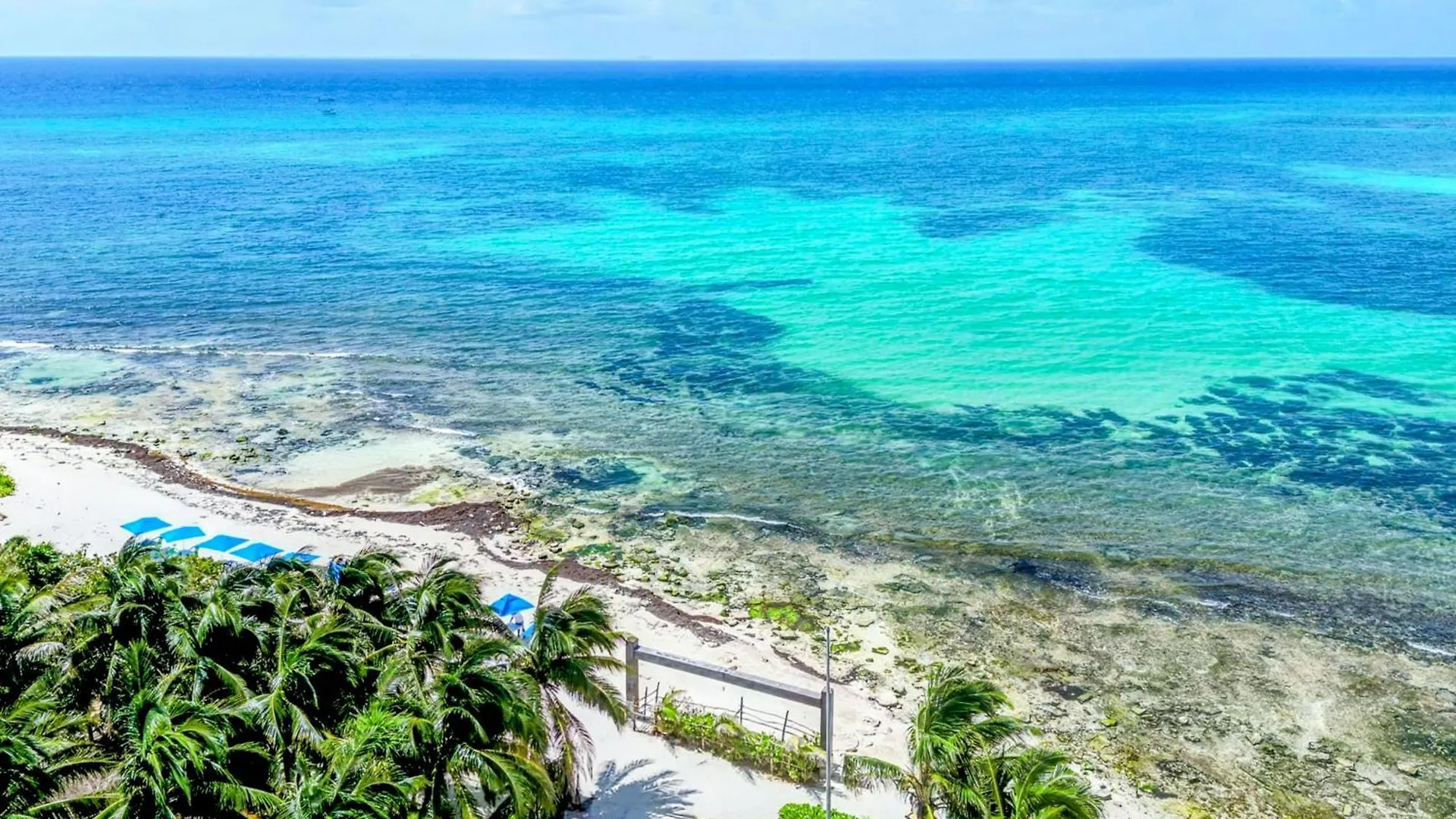 104 Romantic Beachside Escape Zen Theme Kitchen Gym Pool Ac Playa del Carmen