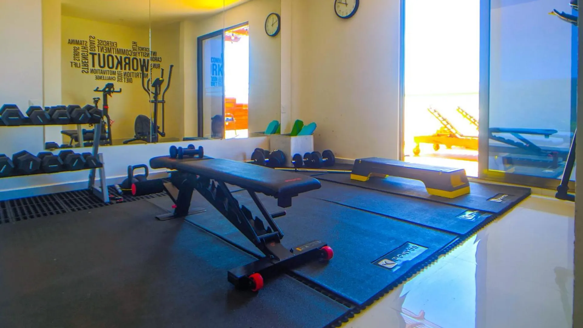 Apartment 104 Romantic Beachside Escape Zen Theme Kitchen Gym Pool Ac Playa del Carmen