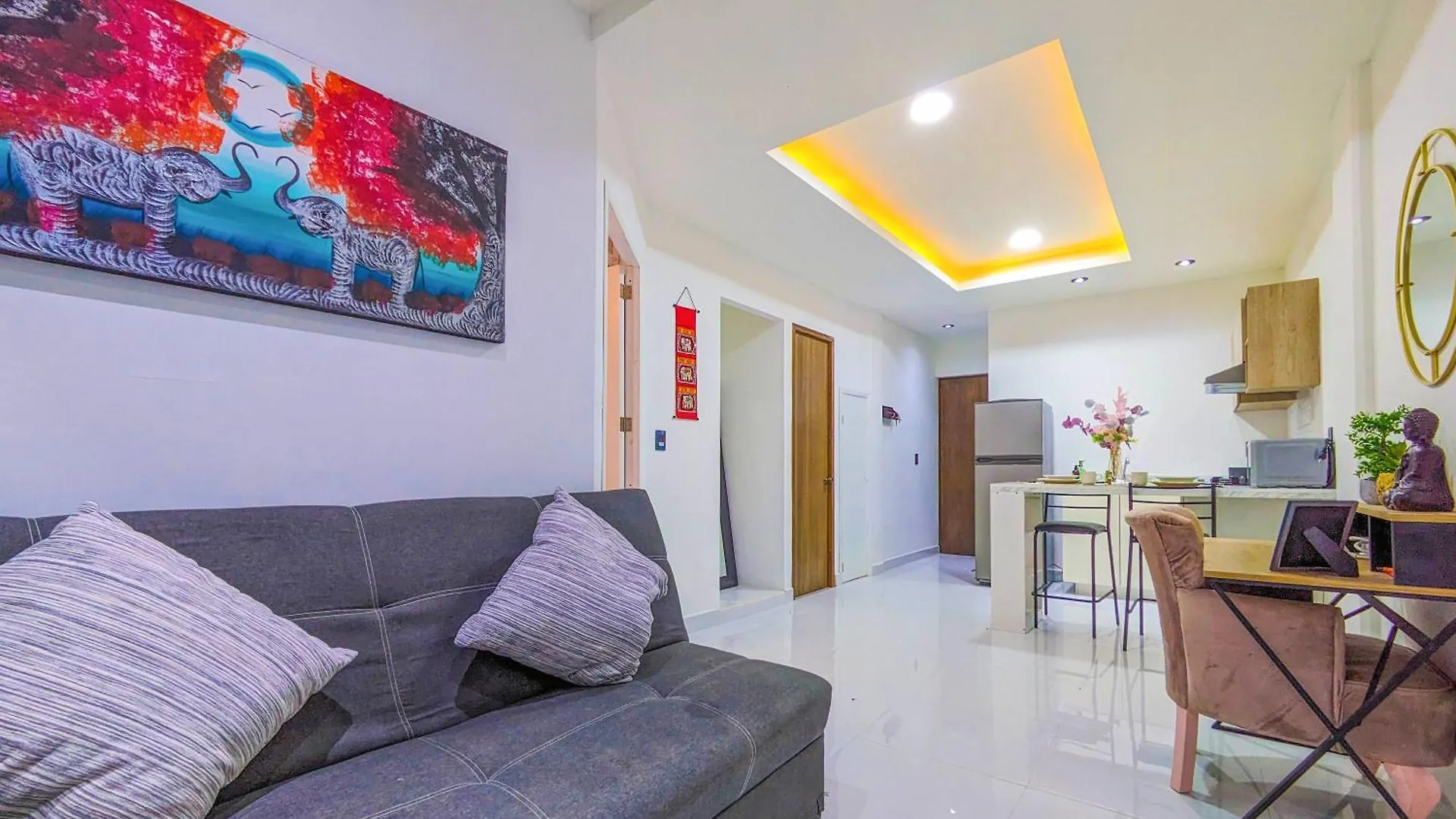 Apartment 104 Romantic Beachside Escape Zen Theme Kitchen Gym Pool Ac Playa del Carmen