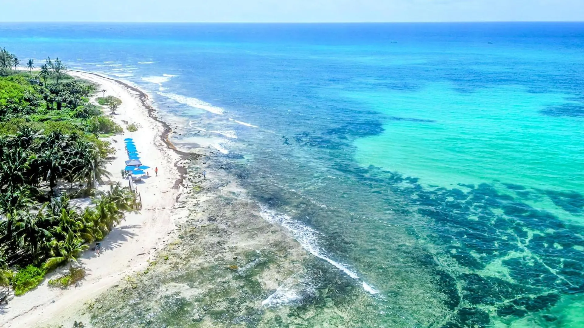 104 Romantic Beachside Escape Zen Theme Kitchen Gym Pool Ac Playa del Carmen Apartment